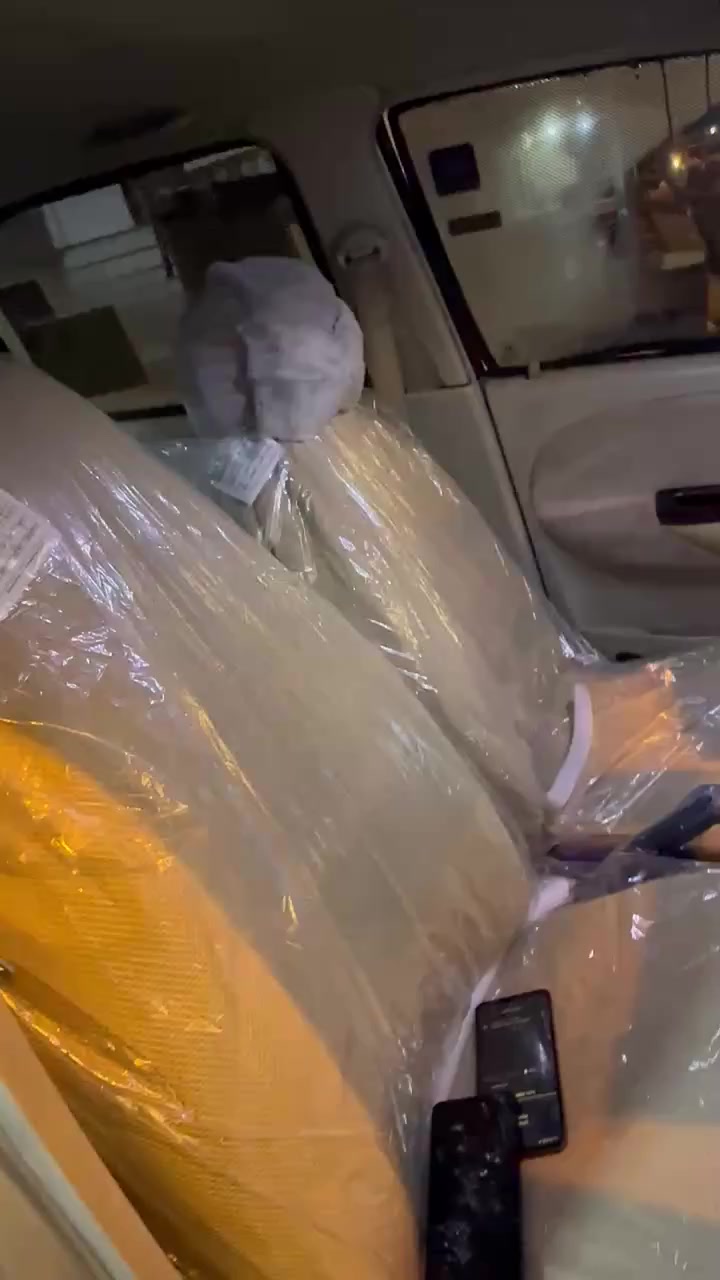 السلام وعليكم سياره شيري  كوكو البيع
موديل 11كير توماتيك محرك وكير شرط محرك ممفتوح وضع شركة ماشيها 130بلاصبغ وشاشه سماعات جدد طخم وره وكدام  جديد طخم تاير جديد سياره مال بيت مامتعوبه ]***********}***********}
