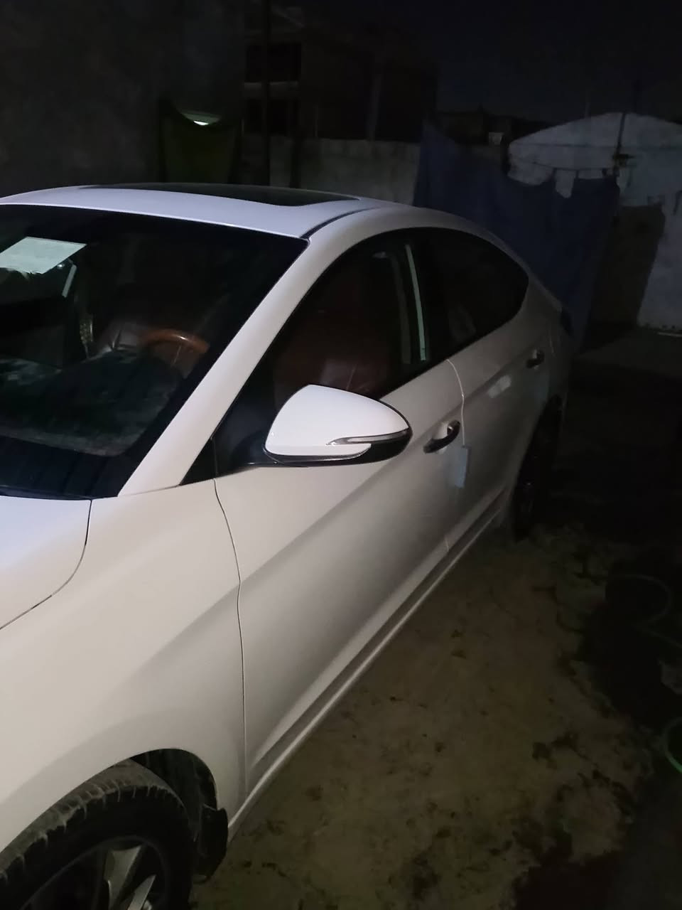 موديل 20خليجي مكفولة من الضربه فول مواصفات بصمه سعر 167اليحب يتصل أو يدلل ***********!
