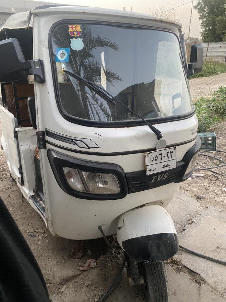 السلام عليكم تكتك ٢١ للبيع تكتك خير من الله مكينه جديده مال ٢٢كهربائيات كلهه شغاله تكتك مال عيشه رقم وسنويه تحويل ثاني يوم مكاني بغداد المحموديه 
بيهه صبغ بلصفحه ولغد بارد
السعر ٥٧٥٠وبيه مجال 
للاستفسار ***********
