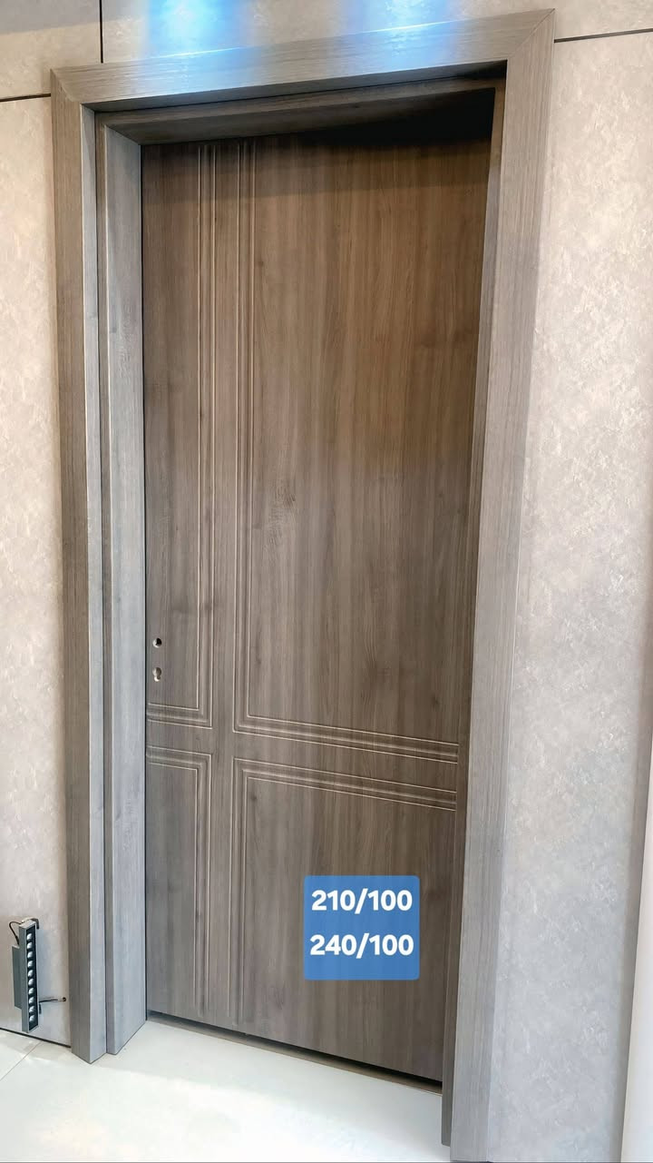 ناوازەیی هەڵبژاردە نییە، شێوازی ژیانە
الفخامة ليست خيارًا، بل أسلوب حياة

دەرگاکانی ناوماڵی بە کوالێتی نایاب، بۆ ئەوانەی باشترین دەوێت
أبواب داخلية بجودة استثنائية لمن يبحث عن الأفضل

گەرەنتی گۆڕینەوە، نەک چاککردن، بۆ ماوەی ٥ ساڵ (ڕاستەقینە)
ضمان تبديل وليس تصليح لمدة 5 سنوات حقيقي

📞 *********** | *********** | ***********

📍 هەولێر، پشت عەلوە، ناو کۆمەڵگای کۆگاکانی حکومی – ڕێگای گوێر
📍 أربيل، خلف العلوة، مجمع المخازن الحكومية – طريق گوير
باشترین هەڵبژاردە بۆ خانوویەکی نایاب 
الاختيار الأمثل لمنزل ممیز
