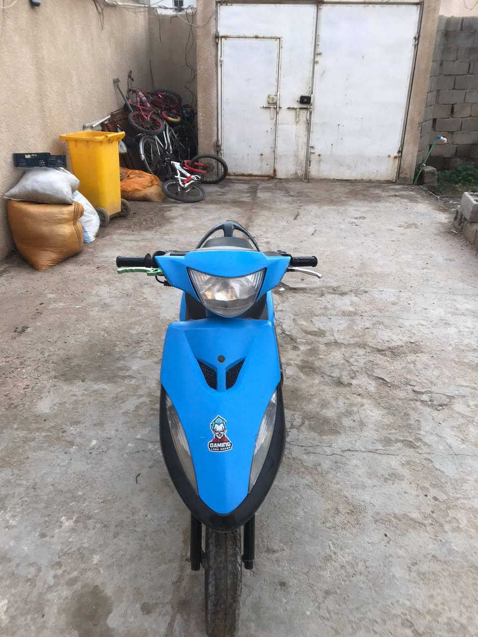 دراجة ماكس عدلة للبيع
دراجه ماكس عدله كلشي شغال هندر سلف ضويات زنون اشاير بوشه 55 شلعه ومعدل الدراجه نضيفه كلشي ما بيها تعال وافحص مكاني المطيحه السنيديه 
سعرها 650
وبيها مجال للطيبين
الموقع: بصرة - مطيحة - قرب مدارس الباشق العربي 
للتواصل واتساب: ***********
