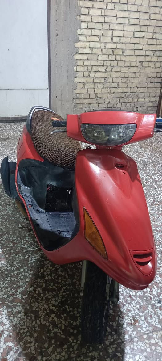 دراجه فراشة للبيع كامله ماناقصها شي مسويلها إدامة كاملة مكملة 
السعر 300 وبيها مجال بسيط 
الكوفة / ***********
