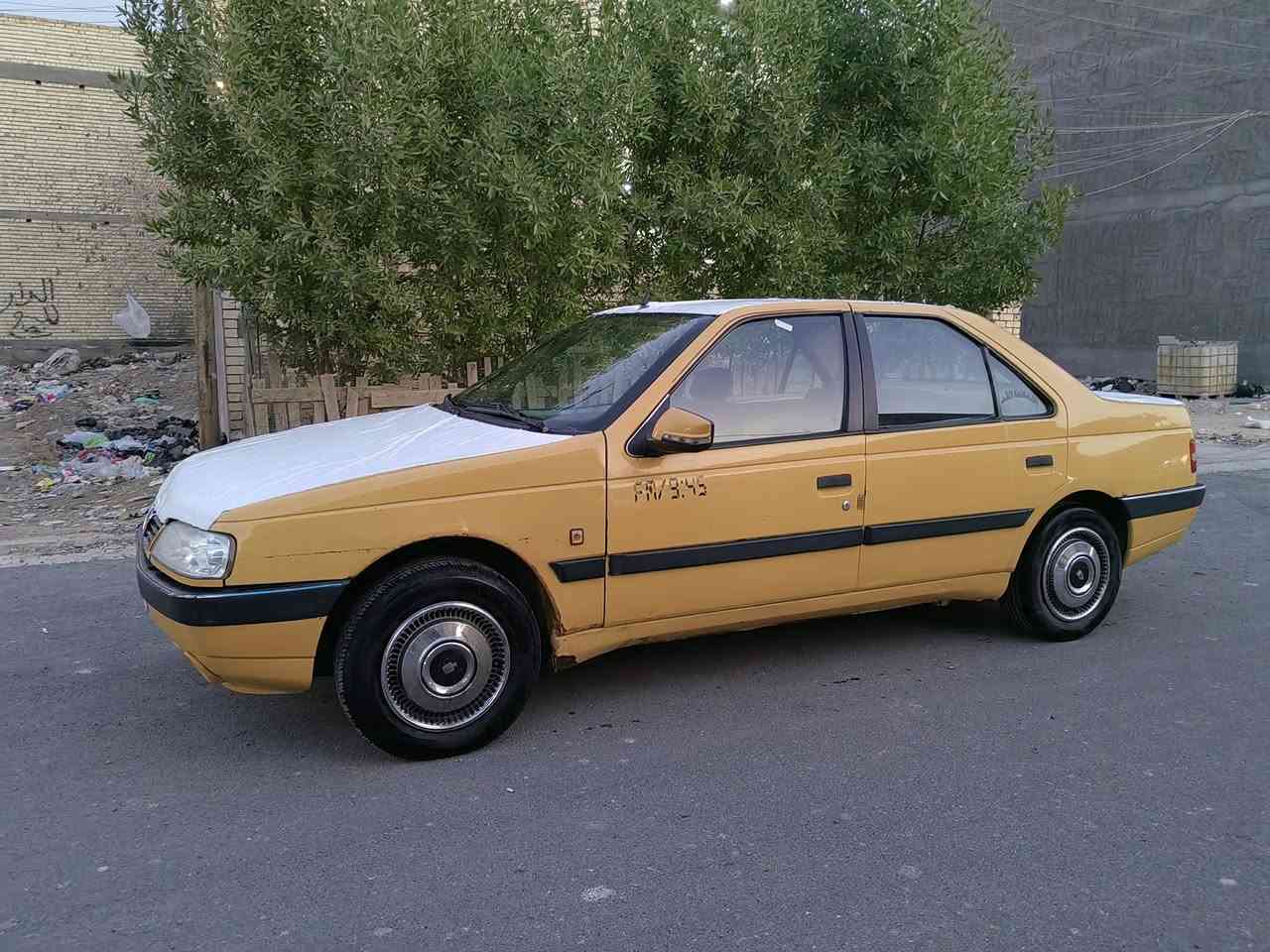 بيجو لميس موديل ٢٠١٢. رقم بغداد مشروع وطني
 بدون صبغ بدون ضربه. بدون خياسات  كير مكينه كلش نضيفات. كهربائيات كلهه شغاله. مكاني بغداد الثعالبة . السعر ٣٠ /رقم ***********
