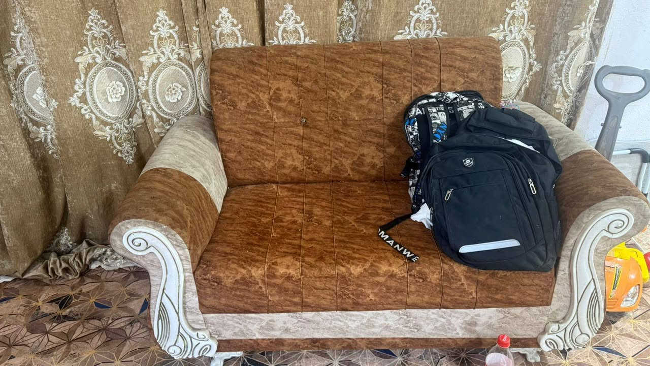 حبايب يرهم مال صالون مال فقط كرسي مكسورة ولباقي حتة مانازل يرادلة تنضيف زين لان جان بمكتب  يردونة ب150وبي مجال مكلفة


**إذا كنت صاحب هذا الإعلان وتريد حذفه لأي سبب، رجاءا أرسل رسالة إلى الدعم الفني**