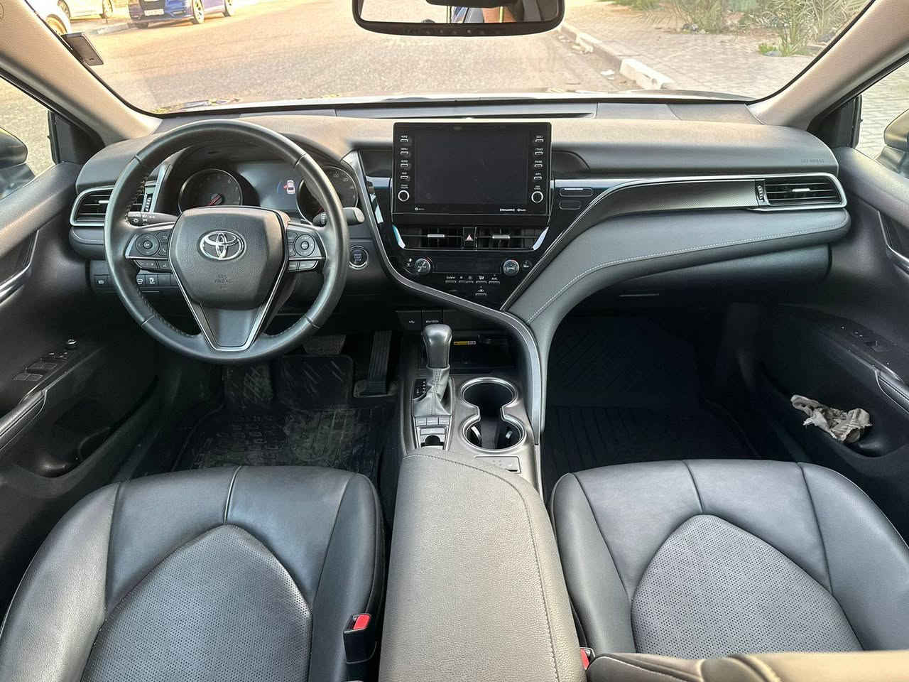 تويوتا كامري  فول مواصفات XSE مديل 2023 

سيارة رقم بصرة بسمي فول موصفات عده الفتحه XSE وارد أمريكي بيه جاملغ امامي مبدل فقط سيارة جديدة بوضع الوكاله للستفسار : *********** البصرة, العراق
