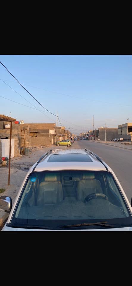 سلام عليكم باجيرو حبتور فول مواصفات 2010 محرك كير كفاله والكشر كدامك البنيد مبدل فقط بغداد سنويه 29 جاهزه للاستفسار اتصل ودلل ***********
