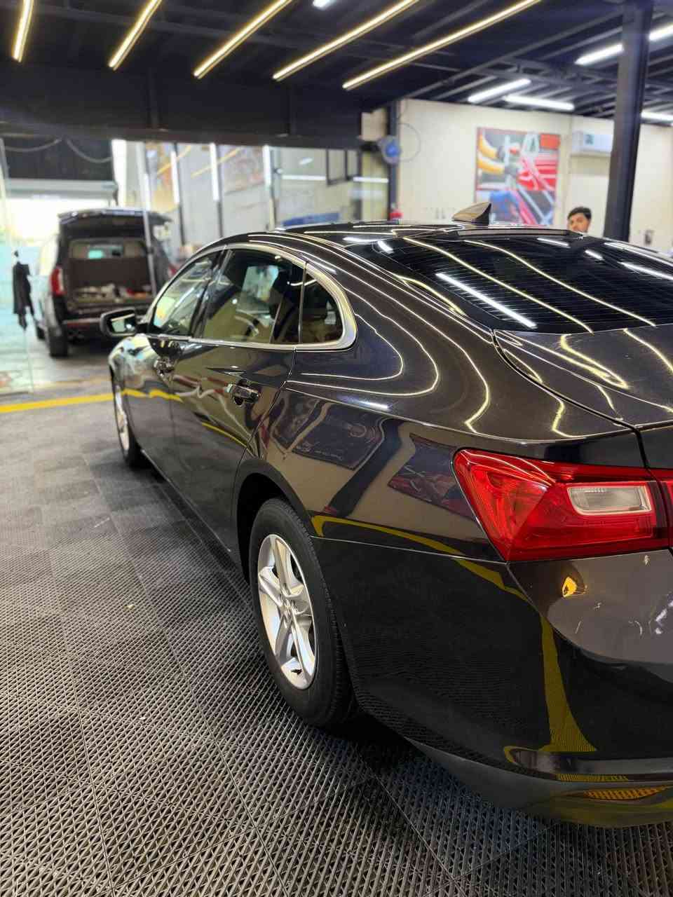 سلام عليكم ماليبو 2022 للبيع⭕️
ضررها فقط جاملغ وباب مبدلات ومصبوغات 
+ بارد في البنيد 📌

——————————————————————————
مواصفاته 🚗
بصمه
كامره دواره
شاشه كار بلي
بصمة ابواب
——————————————————————————
ماشيه السياره 50mi
كير و محرك كفاله استخدام قليل جداً محافضين على سياره
السعر 124$وبيه مجال بسيط 
تفاصيل اكثر *********** بغداد, العراق
