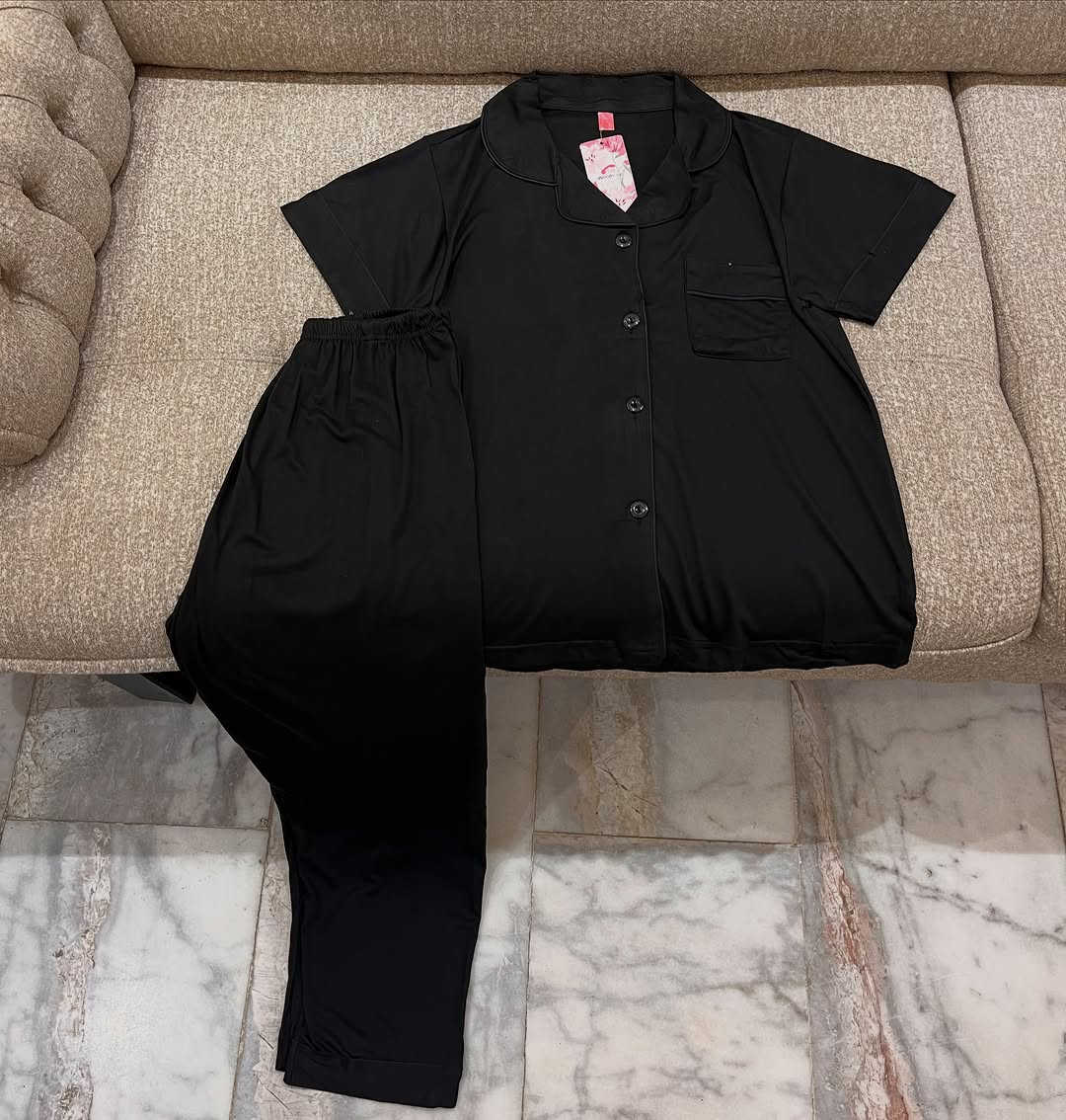 تراك خامة فانيلة قطني باردة 🖤
قياسات L_XL_2XL_3XL
سعر 13 الف 🔥

#محرم #ملابس #اكسبلور #أسود #تراكسود_نسائي


**إذا كنت صاحب هذا الإعلان وتريد حذفه لأي سبب، رجاءا أرسل رسالة إلى الدعم الفني**