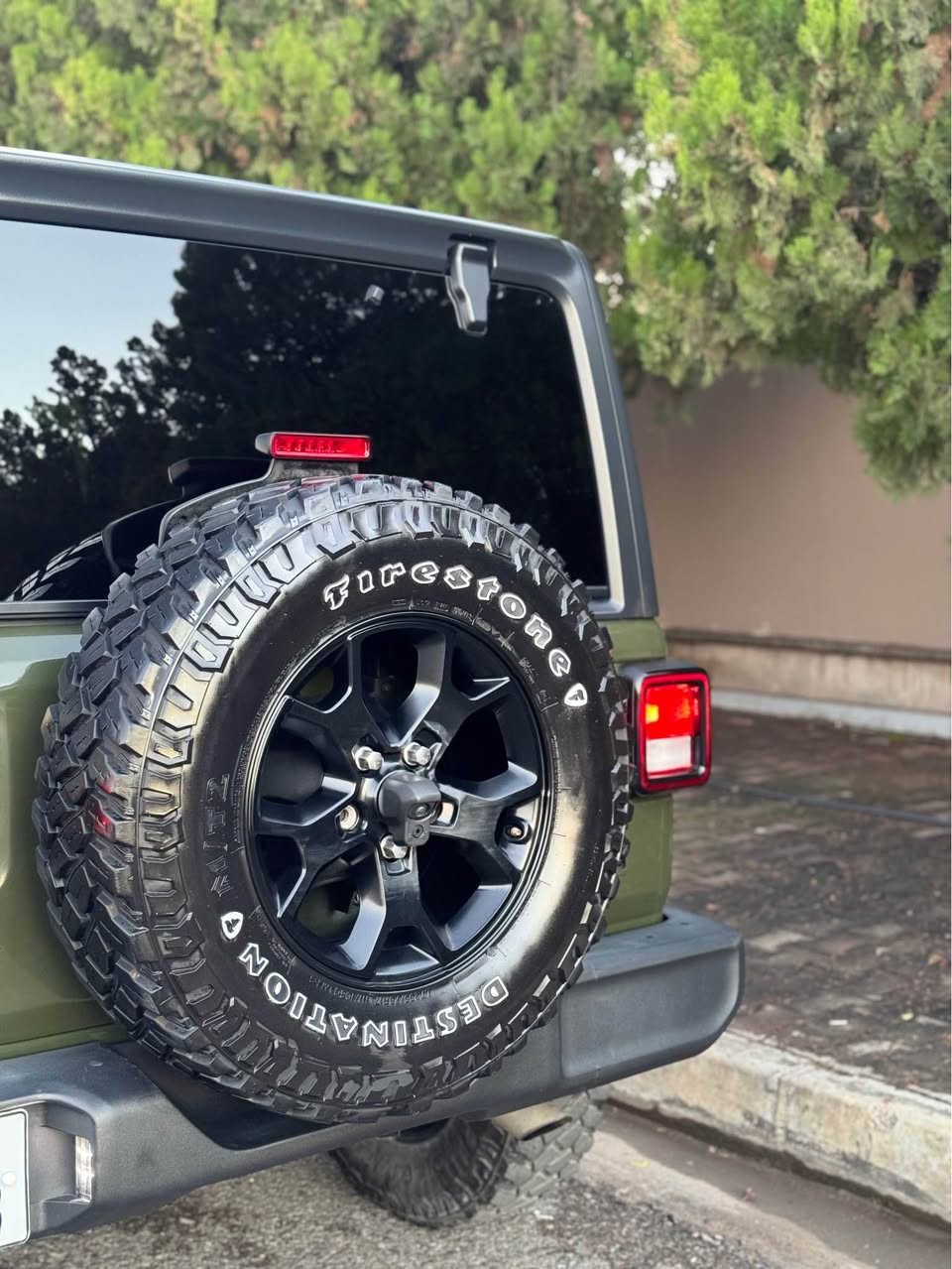 جيب رانكلير 🚙 
موديل 2021
محرك 4 سلندر عزم 2.0 فول توربو 
4wheel drive
 
كلين تايتل ( مكفول كفالة عامة )
 
مواصفات سبورت وايلس 

مثبت سرعة 
توقف اضطراري 
…
.
.
سعر ٢٧٥ ورقة 
اتصال 
📱 *********** أربيل, العراق
