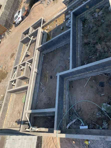 ألسلام عليكم للبيع بتلو مساحه 200مترطابو زراعي ملك صرف مكان الجزيرة باب الهوى شارع 13السعر 50وبي مجال شقل البتلو درجه اولى شرط حته مجاري مئسس ***********
