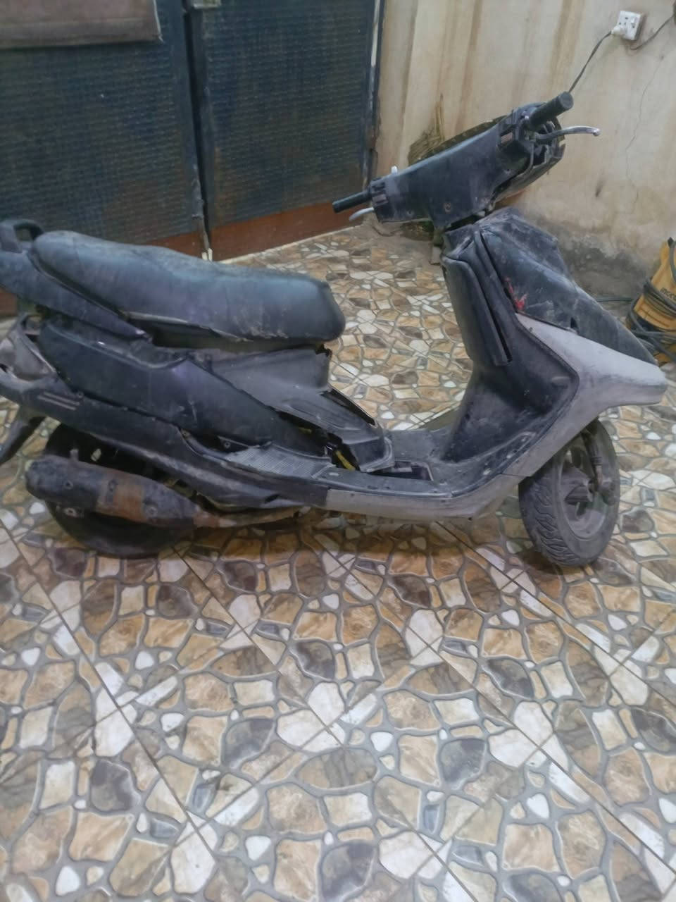 دراجه فظايي ابيع كوم حديد 60الف مكاني ديالى دور زراعه ***********
