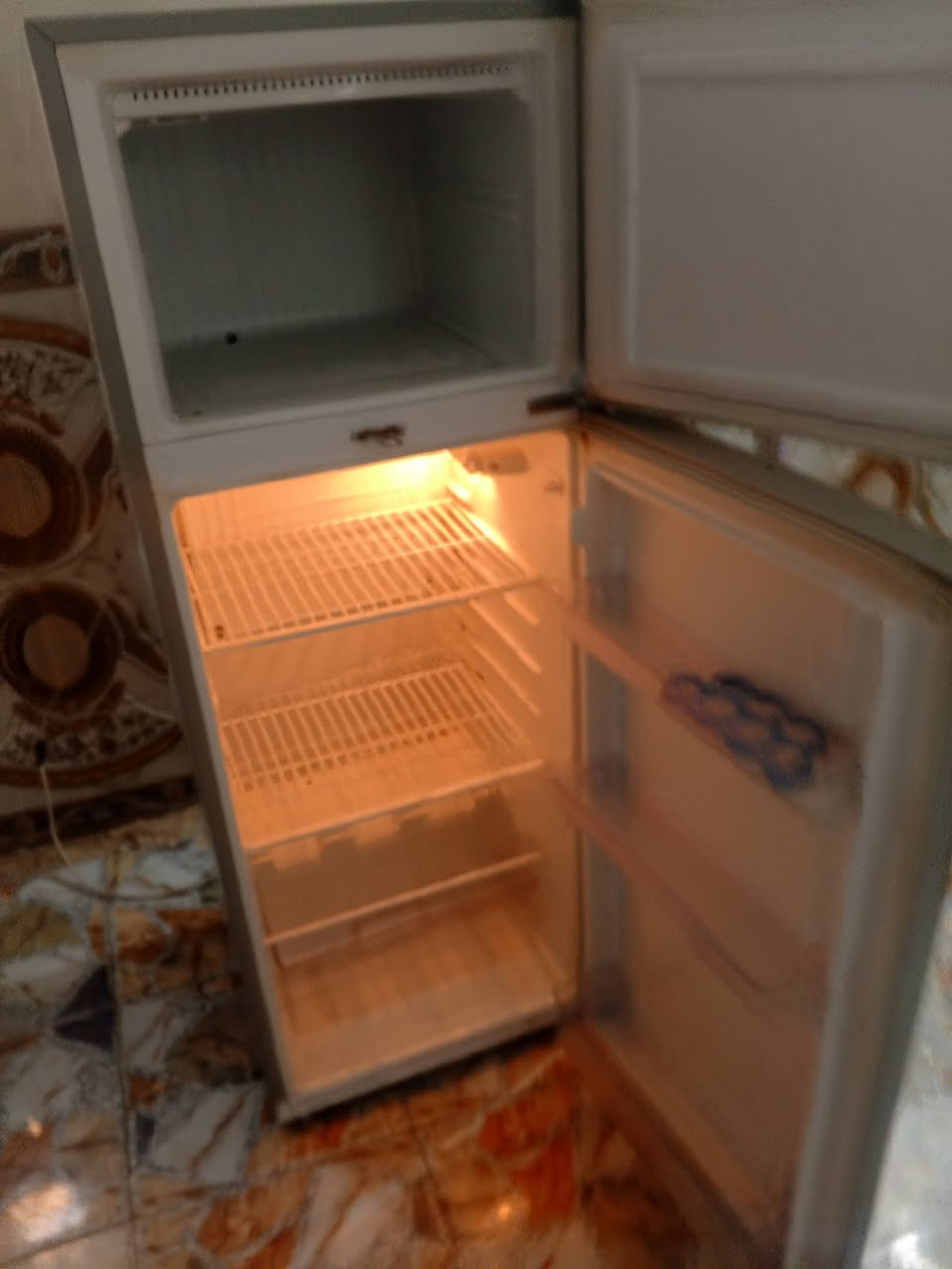 ثلاجات حجم 9قدم وصط نضافه 100بل100على الفحص والضمان السعر خاص مكان النهروان


**إذا كنت صاحب هذا الإعلان وتريد حذفه لأي سبب، رجاءا أرسل رسالة إلى الدعم الفني**