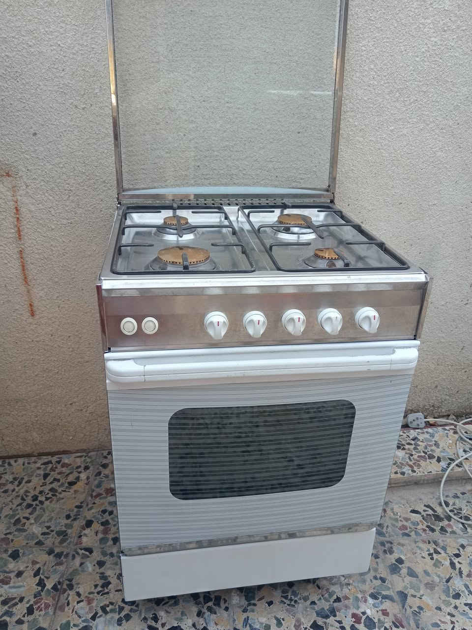 طباخ مصري يونفرسال نظف وكلة شغال مابي اي نقص ب110 وبراد مي كلة شغال ب60 وكيزر ب60 وتانكي مي ب95 مكانهن بغداد كريعات ويوحد توصيل بكروة


**إذا كنت صاحب هذا الإعلان وتريد حذفه لأي سبب، رجاءا أرسل رسالة إلى الدعم الفني**