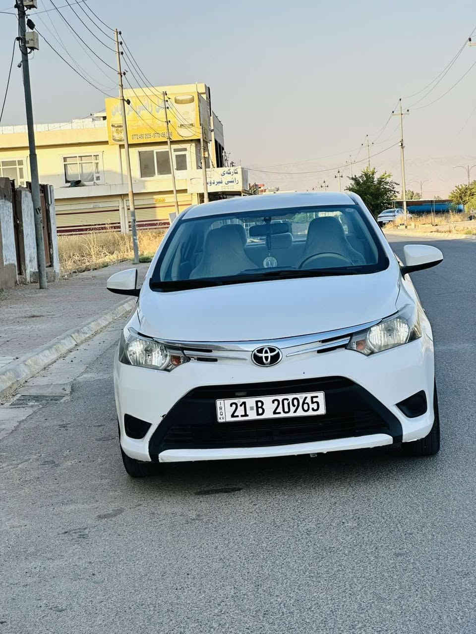 یارس 
مۆدێل
2014
سە یارەیکی تابڵێی جوانو جاهیزە سه یارە که هی معرەز نیە هی دەستی خۆمه دواو پێش بە شهرت گێڕو مه کینه ی به شرت مەکینە گەورە پێنج پارجەی بۆیاخە لە سەر ساخی دواو پێش که پیس سەنەوی تازەیه هەزەی تازه سعری 95 گه ڵاو مە عاملە یکی زۆر که م 
ژ.م ***********
*********** شمشمل, السليمانية
