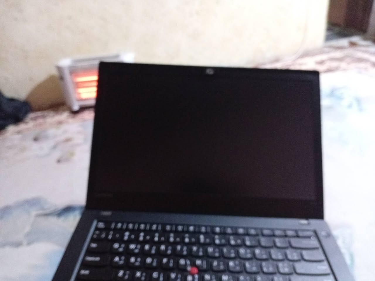 🖥لابتوب  لينوفو Lenovo ThinkPad 
📍النضافه 96%
📍معالج كور i5من جيل سابع  الهارد قابل للتطوير )  ذاكره الجهاز GB256قابل لزياده ذاكره عشوائيه 8GB ++معالج SSDسريع 
🪫يحتوي علا بطاريتين داخليه وخارجيه حاله البطاريه 96%
📍يحتوي علا منافذ USB+تايبسي +منفذ الشحن+منفذ LAN++منفذ HDMI+منفذ بيت الرام 

📍شاشه فول HD كارت شاشه مدمج 
📷يحتوي علا كامره  +بصمه قفل حمايه 

📌كامل ملحقات جنطه +ماوس+ شاحنه 
📍يستعمل الابتوب في  البرامج المكتبيه والدراسه 
وبرامج الامن السيبراني والاتوكاد  والبرامج الهندسيه 
والتصميم  
📍لابتوب مستعمل شي قليل اقلاع طياره 
💰📌سعر لابتوب 200 الف


**إذا كنت صاحب هذا الإعلان وتريد حذفه لأي سبب، رجاءا أرسل رسالة إلى الدعم الفني**