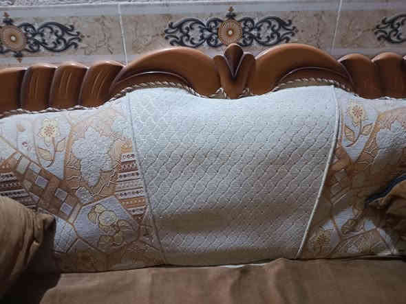 السلام عليكم التخم سعره 350 نظيف جدا في محافظه الحله رقم ***********
