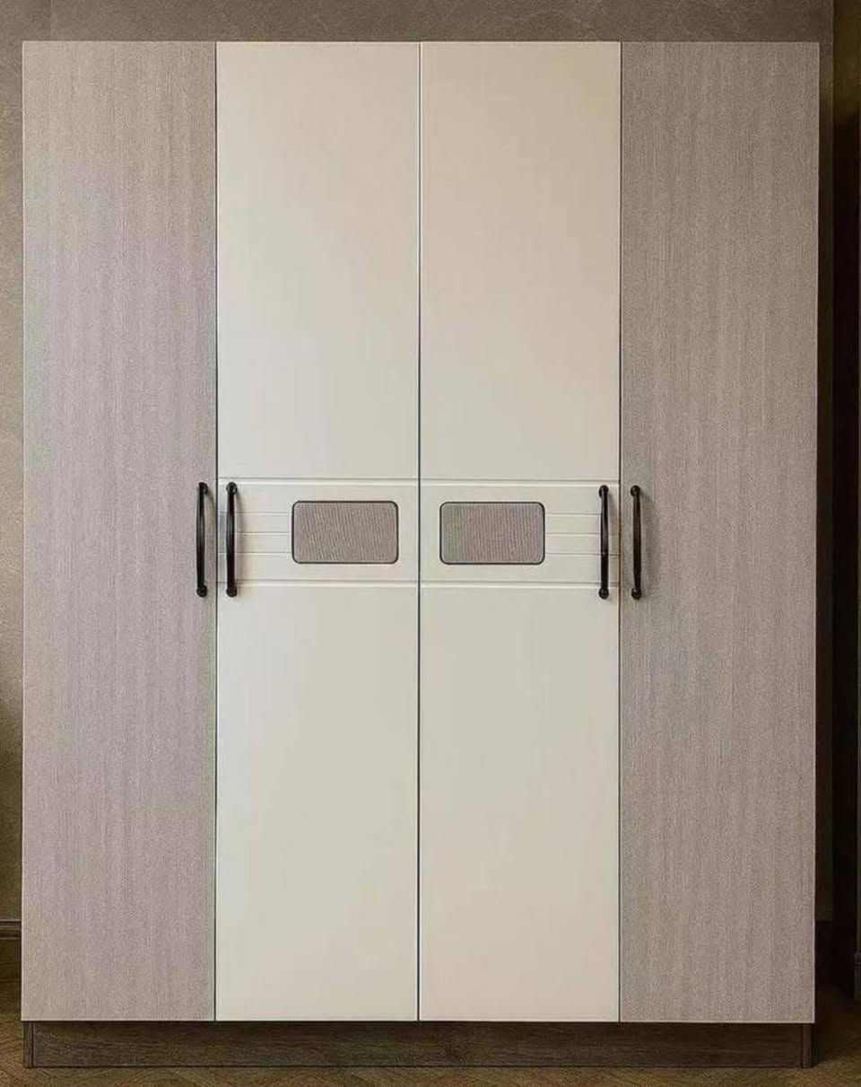 كنتور   4 باب 

الارتفاع 200 سم 
عرض  160 سم 
عمق 50 سم.


**إذا كنت صاحب هذا الإعلان وتريد حذفه لأي سبب، رجاءا أرسل رسالة إلى الدعم الفني**