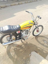 دراجة نارية • ما مفتوحة