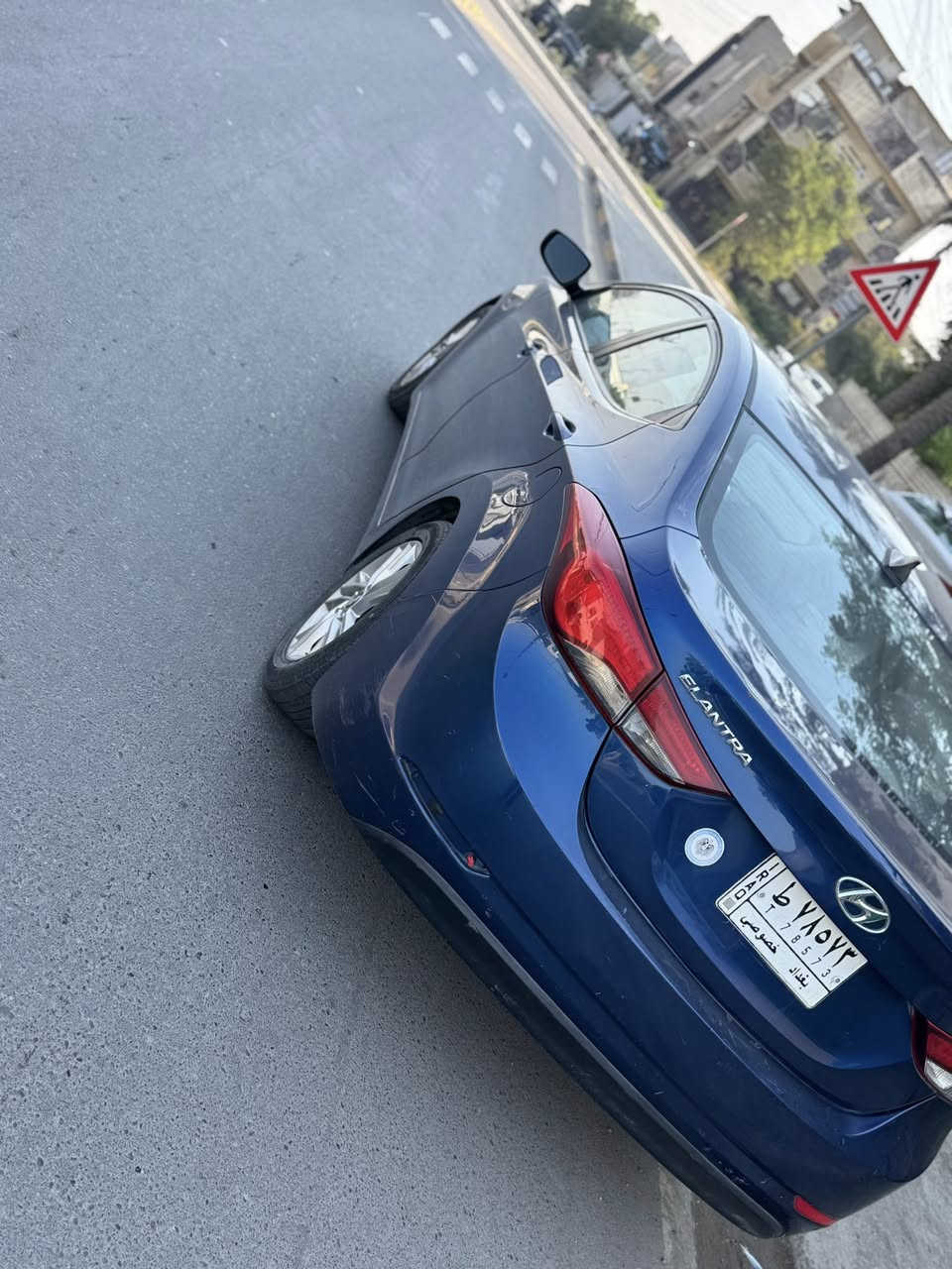 سلام عليكم سياره النتره ٢٠١٦ حادث وارد أمريكي بنيد السياره جاهزه كير محرك المكينه١٨٠٠ دوش السياره جاهزه من كلشي العنوان شارع فلسطين ***********السياره بغداد بسامينه تحويل ثاني يوم
