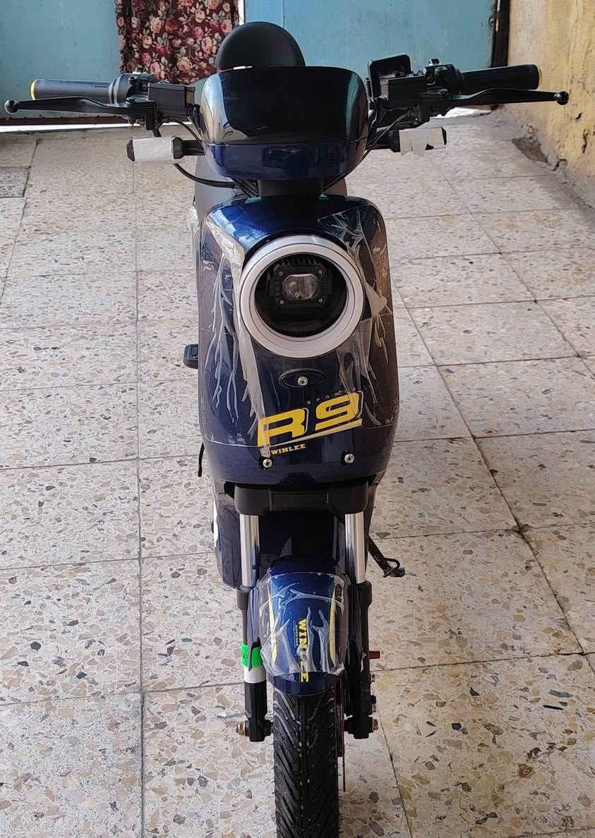 دراجه ار 9 2026 كلش جديدة ما مستعمله هواي 
مكان البصرة الحيانية الاتواصل ع هاذ الرقم  0784 102 4222 او ع المنسنجر السعر خاص
