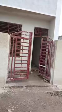 دار للبيع مساحه 75 متر  سبعه نيسان خدمات كامله ماء كهرباء تبليط بناء ح...