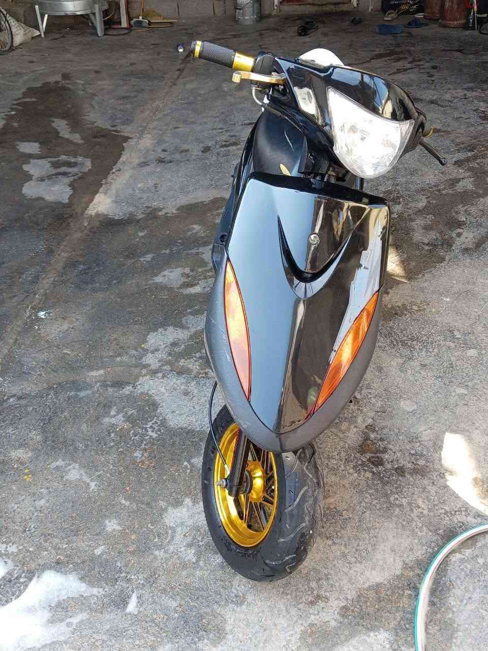 سلام عليكم ماكس عدله بوشه ٥٥ مامفتوحه نكره سلف ماعايزه اي شي دراجه كبال عينك كامله مكمله عليه شيال رياضي وايل رياضي  ***********
سعره 450 وبيه مجال مكاني كربلاء حي العامل
