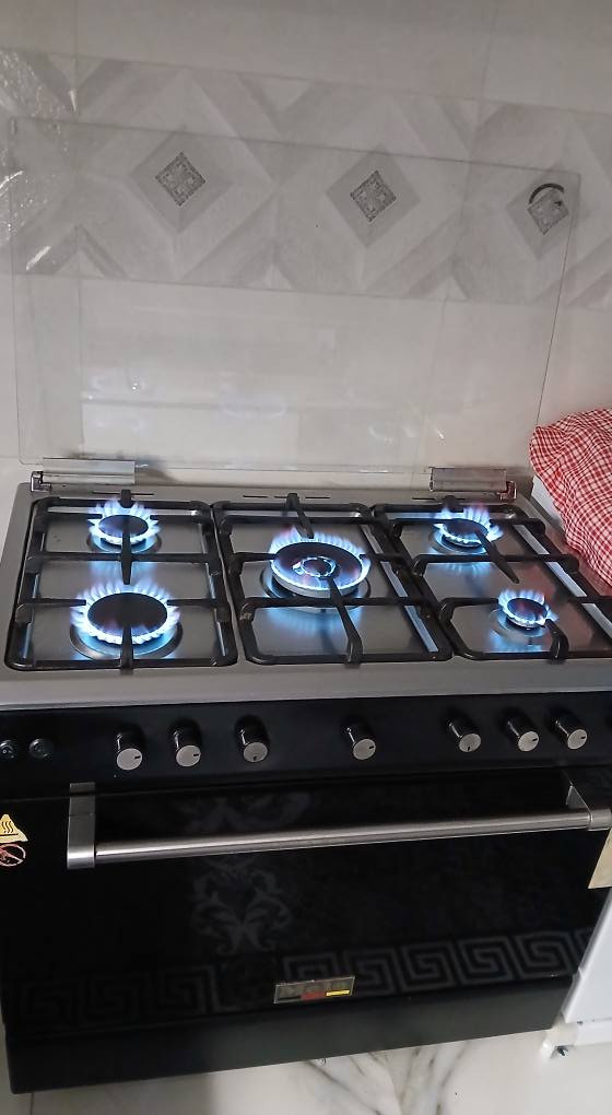 تباخ مه يلي ايتالي  زؤر باك و تازه...250هه زار
***********سليماني السليمانية, العراق
