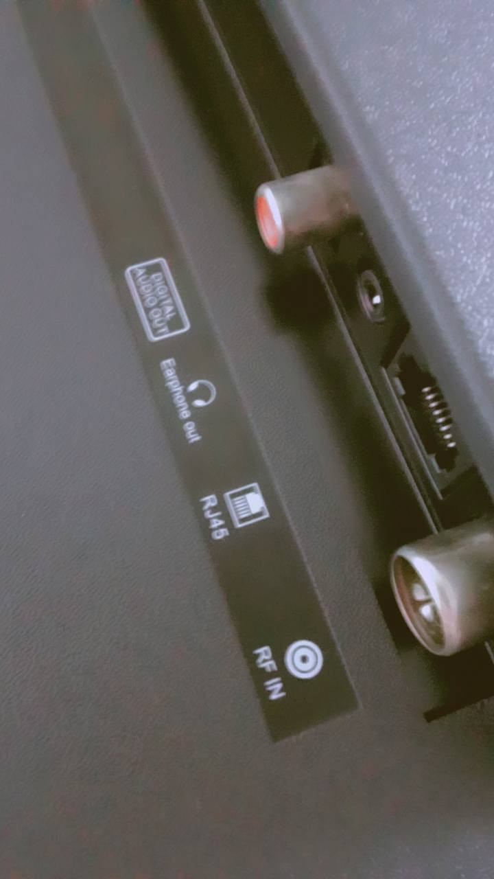 بلزم سونی انترنت حاجم 43کولش ناضيف أخو جديد سعر 160الف مكاني كركوك ***********
