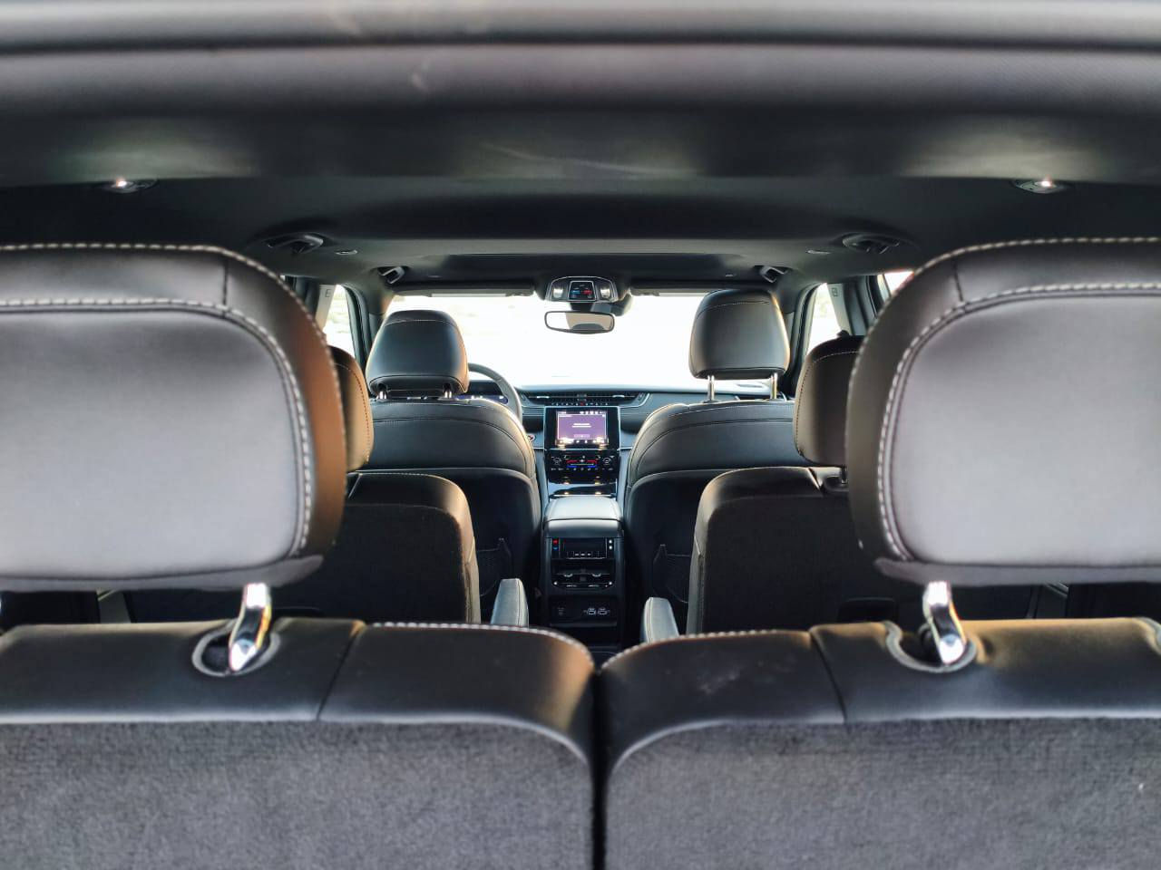 سلام عليكم
من رخصة الادمن 

جيب كراند شيروكي موديل 2024

الضرر: جاملغ وبنيد بدون دواخل والراديتر ومروحة بلادي 

📞 للاستفسار: ***********
🔷 المواصفات:
⚙️ المحرك: V6 سعة 3600
📏 العداد: 7000 ميل
🚗 رقم: ذي قار 
📝 وكالة أو شرط تحويل باسمك
✨ الإضافات والمواصفات المميزة:
تشغيل سيارة بصمة
فتحة سقف 
صندوق كهرباء
تشغيل عن بعد
رادار أمامي + مانع تصادم
مانع تصادم خلفي
شاحن موبايل وايرلس
شاشة لمس مع كاميرا دوارة
نظام خرائط (GPS)
كير شفتات بالستيرين
مصابيح أمامية وخلفية LED
مقعد السائق كهربائي
دواخل جلد
مقاعد منفصله vip (7 راكب)
بلوتوث + محدد سرعة (Cruise Control)
حساسات خلفية

السعر: 295 ورقة 💸
