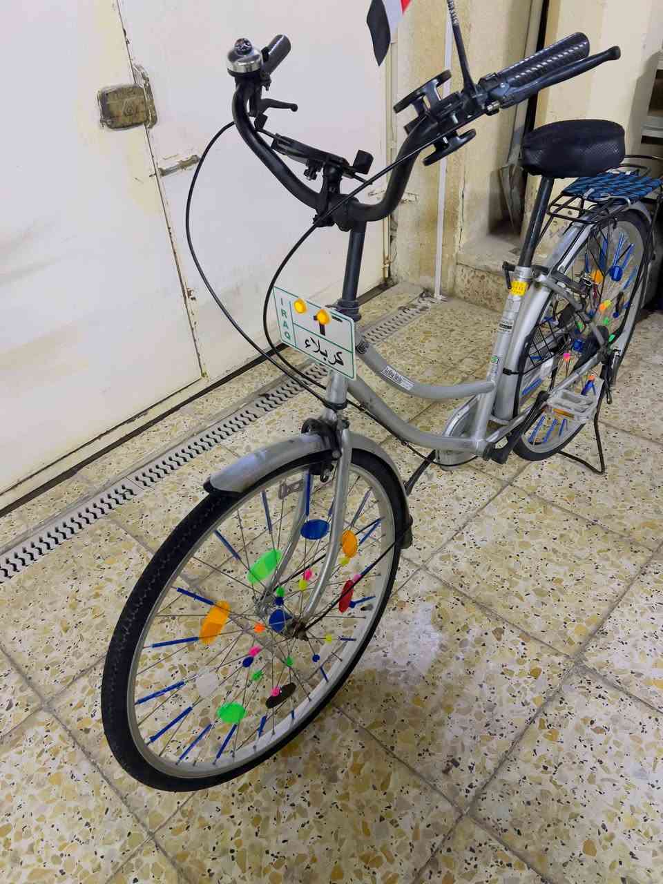 سلام عليكم باسكل لونه رصاصي حجم(26) كامل ملحقات من+ فسفوريات +بانواعها +جرص +علم+ حاملة قلاص +وستان هاتف +ورقم واحد كربلاء+ سجة+ تل بيسة كشن+
شبكة تحمي التاير الخلفي+ قفل 
نضافة%100
مكاني كربلاء المقدس قرب مول الباقر
السعر 100وبي مجال قليل لل استفسار رقم الهاتف (***********)
