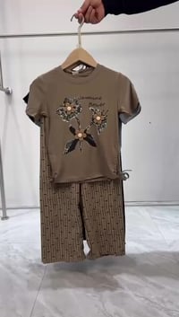 ملابس أطفال • قياس بناتي • شارع الشيشان