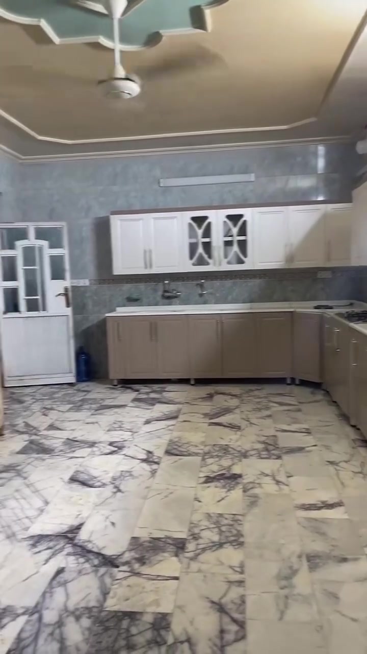 🧿 اللهم صلي على محمد وآل محمد 🧿                للبيع دار بناء درجة أولى موقع سكني مميز المشتل   قريب القناة المساحة 300 م واجهة 12 النزال 25    محتويات الدار الطابق الأرضي منام 2 استقبال صالة مطبخ مع الخدمات كراج حديقة الطابق الثاني منام 4 مع الخدمات مجموع غرف المنام 6 + 5 صحيات    صاحب العقار موجود فتح بيان مباشر                   🟩🟩🟩🟩🟩🟩🟩🟩🟩🟩🟩🟩🟩  للاستفسار والمشاهدة الاتصال على أرقام المكتب      ***********   📞  ***********         نستقبل عروض البيع والشراء والايجار                  أو زيارة مكتبنا الكائن في البلديات شارع المصرف مجاور صيدلية كوثر حسين
