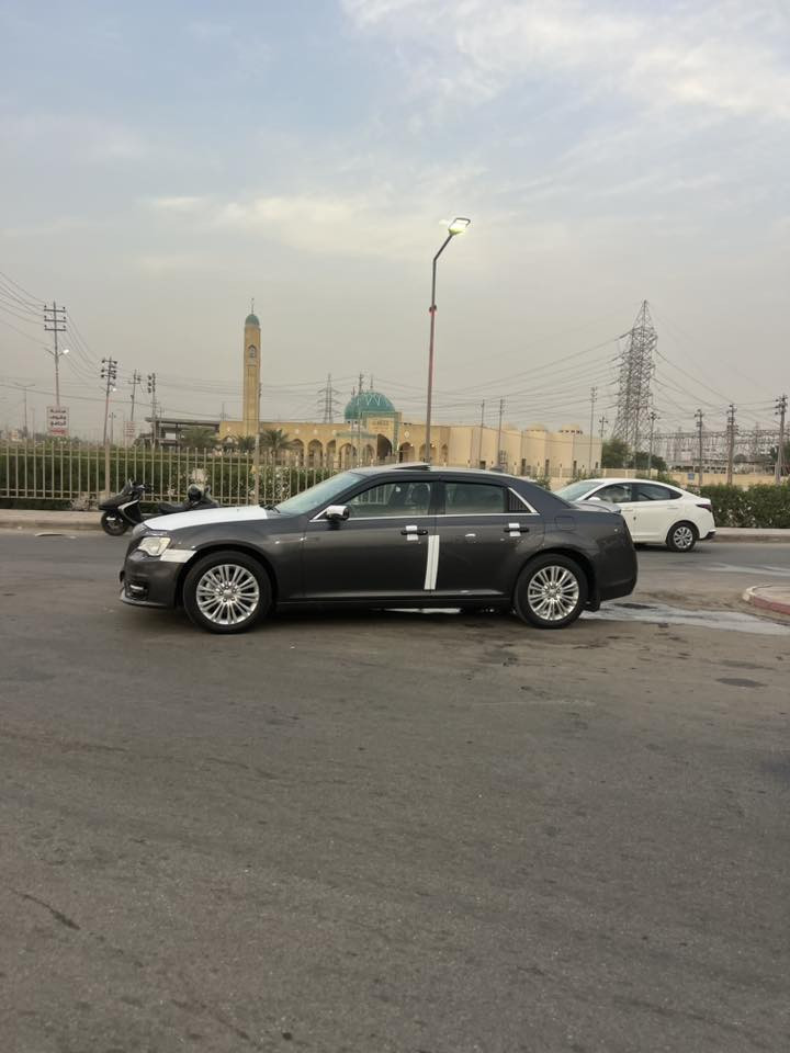 السعر 174🌹

اوباما 2016 اصل كندي داخله كليين 
ماشيه 200 الف km حقيقي موو  (mi)

رقم شمالي سنويه بأسمي شخصياً
مجدده للـ 2030 هزه وفحص كله جديد

كندي فوول مواصفات ( S ) اعلى فئه
بجم سبورت 
دمام اصل
بانوراما 
بصمة أبواب وتشغيل وصندوق
تشغيل عن بعد
تبريد خلفي
جميع الـكشنات جلد +كهرباء + تدفئه تبريد
هيترات بلمري وراد ار 
حساسات 
اشاره مرايه
لدات إماميه وخلفيه 
وبعد بيه هواي مواصفات 
ومعروفه مواصفاتها ميحتاج اذكر بعد 

السياره كندي داخله كلين 
وهنا بلعراق صار بيه صبغ قطعتين فقط والباقي مكفول بدون ضرر داخلي 
تفحص وين ميعجبك

جاهزه وبدون نقص وما مشتغله خط نهائياً

مكينه وكير وحداديه مكفولات 
تبريد ثلج 
تخم تاير جديد قبل فتره شديته

بدون نواقص وجاهزه من كلشي 
وبلعافيه ع الياخذها🌹

السعر 174🌹

***********
مكاني النجف / الكوفه

