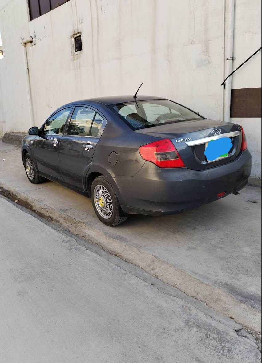 شیری e5مۆدێل 2014‌ مواصفات تبرید گێر ئۆتۆماتیک وعادی شاشەو کامێراو حاسەیە چوارتایەی تازە سەنەوی تازە هەزەی تازەیە کەمێ کاڵبونەوەی هەیە هیچی تری پێوەنیە 
سعری 60وەرەقەو مەجال 
ژ.مۆبایل/***********
*********** كركوك, العراق
