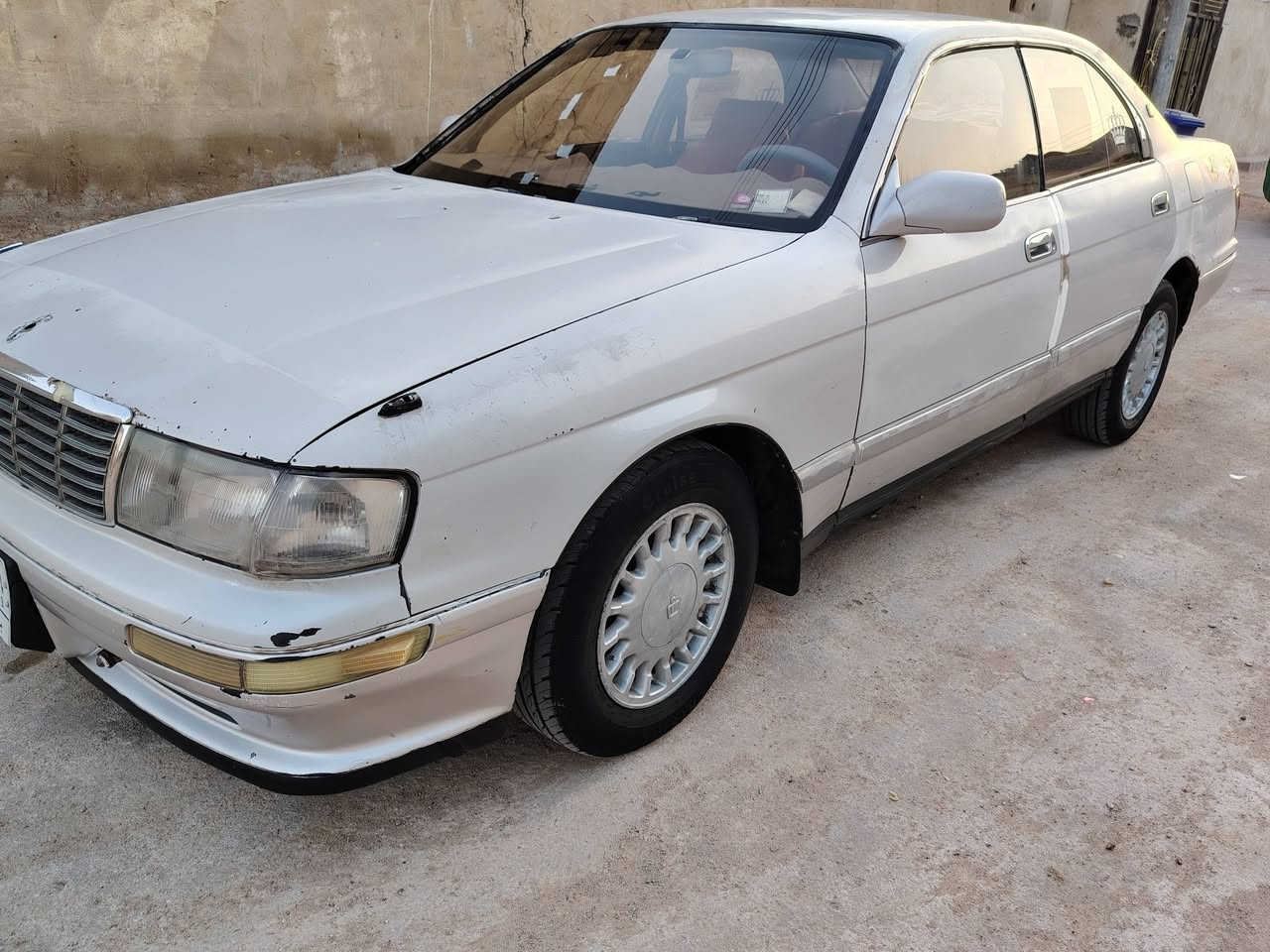 السلام عليكم بطه فصل مديل 95رقم بغداد حداديه نظيفه تخم تاير 
راعيه يريد تحويل 
الشراي يتصل***********
البصره الهارثه سيد سامي
السعر 35 وبيه مجال
