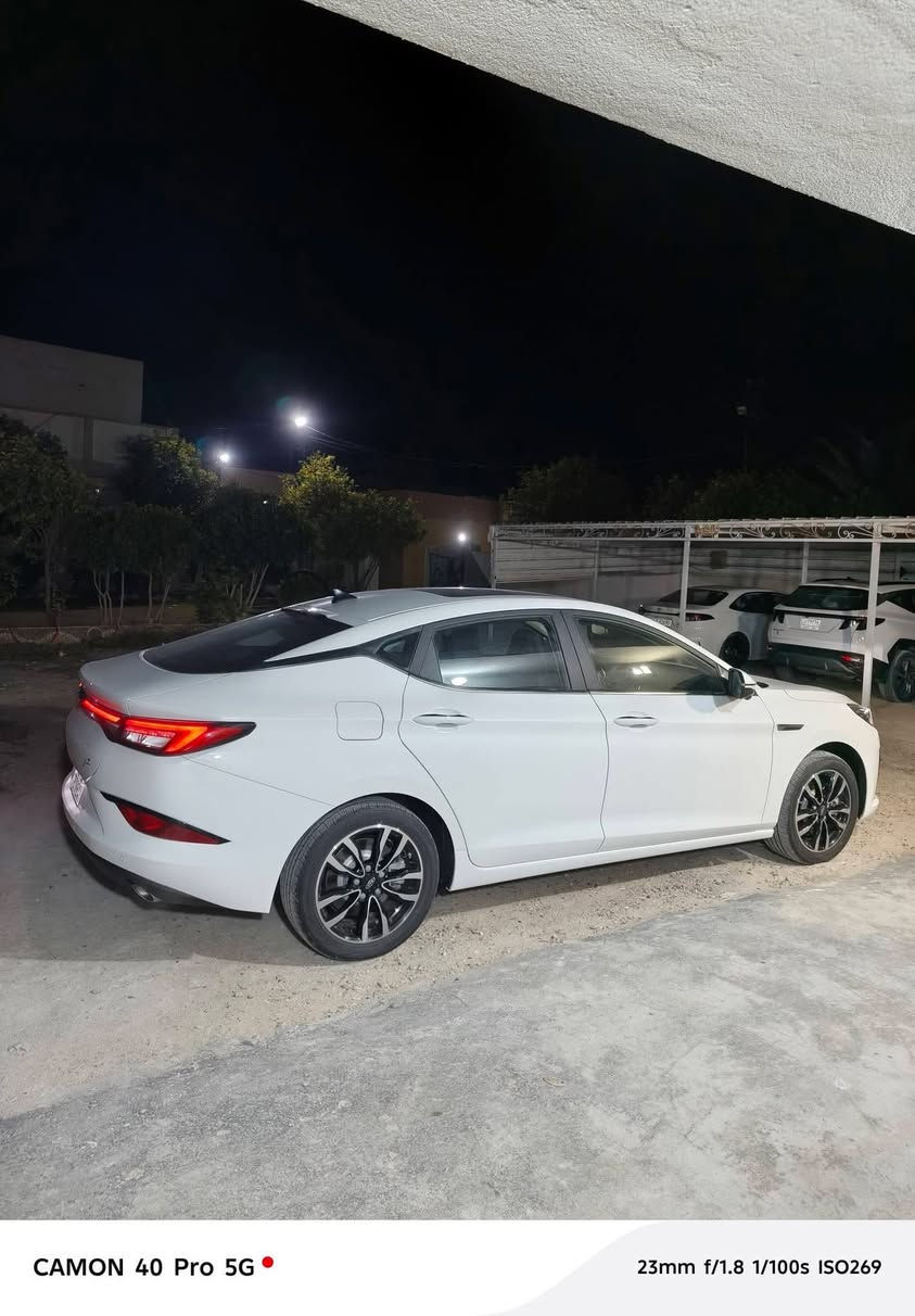 السلام عليكم جاكً2025سياره فول مواصفات سعره٢٠مليون وبيه مجال ***********
