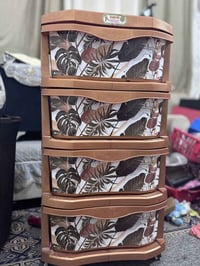 مجرات ٤ طوابق • حجم كبير • عجلات