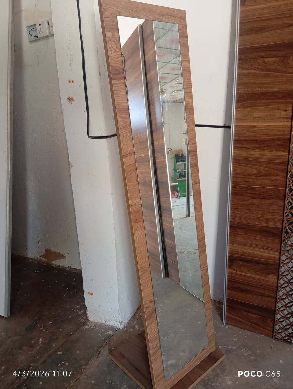 السلام عليكم متوفر غرفة نوم تركي 7قطع مستعمل نظافة فول عنوان الحديد حي الأملاك قرب جامع طيبة 
مزيد من التفاصيل يرجى مراسلة الصفحة....


**إذا كنت صاحب هذا الإعلان وتريد حذفه لأي سبب، رجاءا أرسل رسالة إلى الدعم الفني**