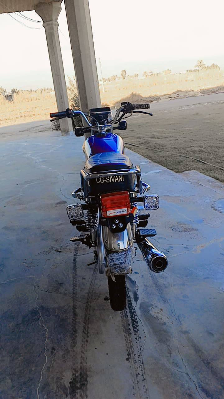 السلام عليكم
دراجه للبيع نوع سيفان موديل 2026 صار شهرين من نازله دهن مبدل مره وحده الدراجه مكفوله كفاله عامه اي خلل مابيهه اوراق كامله الدراجه معنى الكلمه تجي تفحص واشوف يرهم امراوس حسب القناعه السعر 850 وبيه مجال شراي اتصل وادلل ***********
