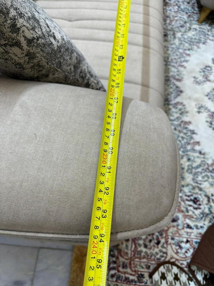 السلام عليكم تخم تركي للبيع  مشتري من الجشعمي السعر٧٥٠ مكاني بغداد للتواصل واتساب ***********
