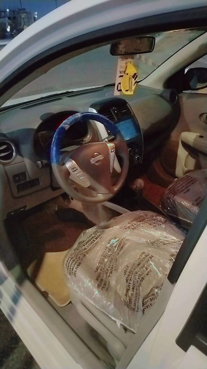 السلام عليكم 
نيسان سني 2025 
رقم اربيل كفاله عامه  من الضربه والصبغ
ماشيه 9000... 
السعر 118$ وبيهه مجال حك الجيه
للاستفسار ***********
السيارة مكانهه النجف الاشرف
