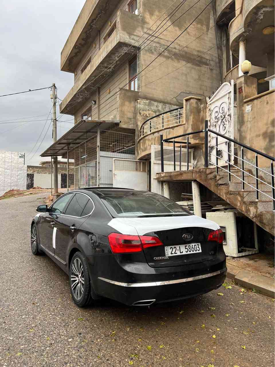 کیا کادێنزا 
مۆدێل 2012 فول فول مواسەفات خەلیجی     پانۆراما بەسمە کوشن خەزن کوشن هیتەر   سوکان خەزن ئاوێنە شەفت کامێرا   حەساس    تەبرید مەرکەزی ناو سپی  مەلەکی  پشتەوەی vip پەردە کارەبای  هەموو شتێکی نوێیە سەنوی رەقەم تا 2030 بەناوی خۆمە 
 ویل گەورە       لایت لید 
چوار پارچەی بۆیاخە    پشتو پێشی کەپسە        ٤ تایەی لۆکی لەژێرە هەمو شتئکی بەشەرت  
ژمارە موبایل *********** أربيل, العراق
