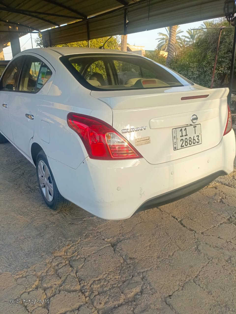 للبيع
موديل 19 
نظيفه جدا كفاله عامه بس بارد بالباب الخلفي 
107$ 
رقم بغداد الجديد تحويل ثاني يوم
اتصال 
***********9
واتس 
***********
