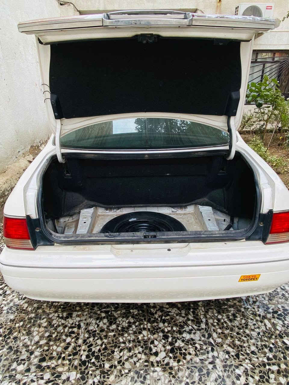 بيع سيارات راس ثور  فلات موديل 1996 حداديه 80٪ تخم تاير تبريد شغال كير ومكينه شرط سنوي 29 مشروع وطني رقم الهاتف *********** /*********** سعر ١١٥💵
