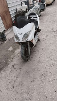 اسلام عليكم دراجه فورزه ٠٨ عميه بلادي كفاله عامه دراجه كله شغال اسعر ٨...