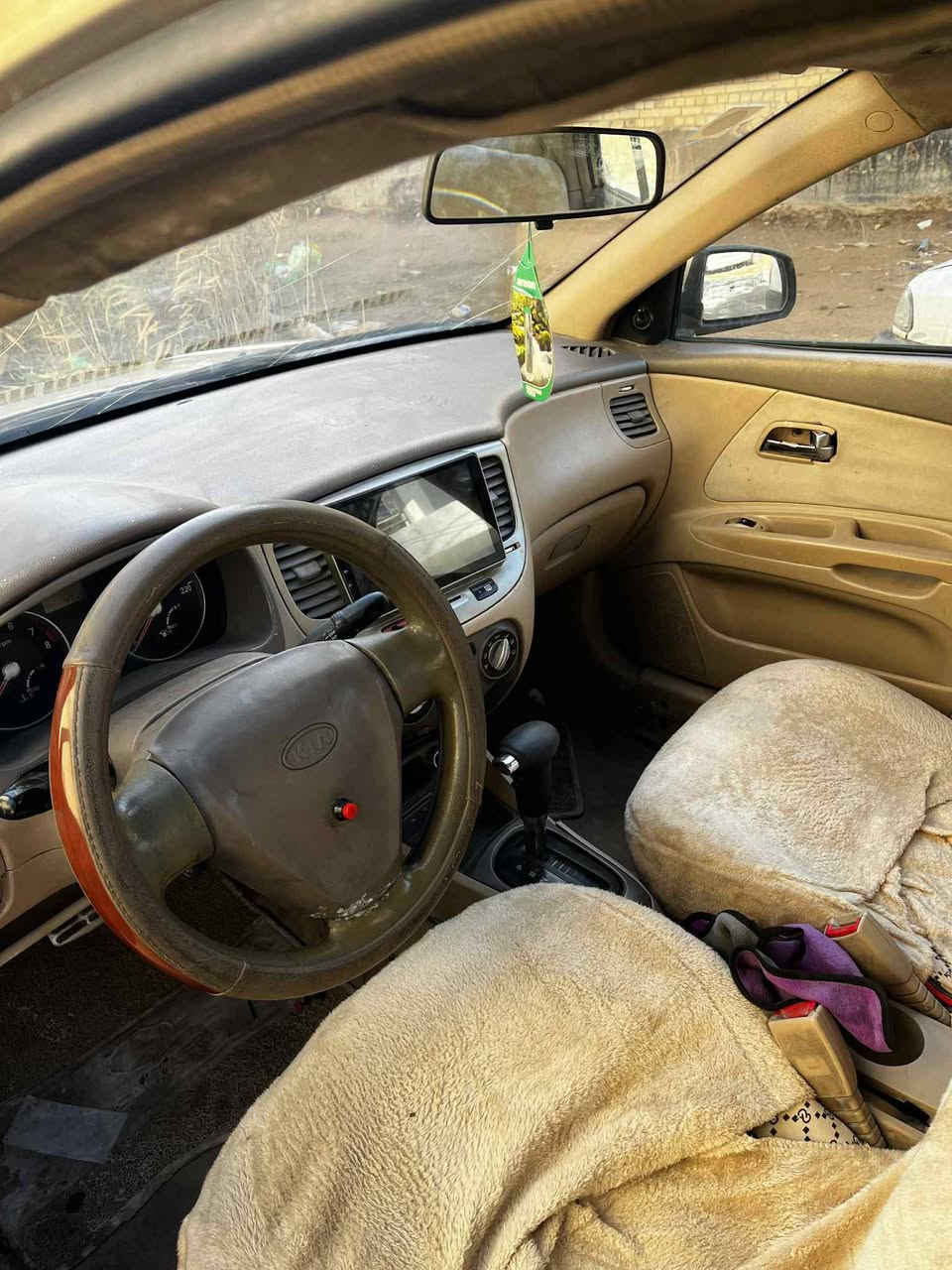 السلام عليكم
كيا ريو ٢٠٠٦ رقم مثنى انكليزي هزة جديدة مكينة جديدة كير تمام حدادية امامي وخلف جديدة السيارة بيها جاملغ خلفي كهربائيات كلها شغالة شاشة الجام كهربائي السعر ٦٩ وبيها مجال حك الجية ***********
