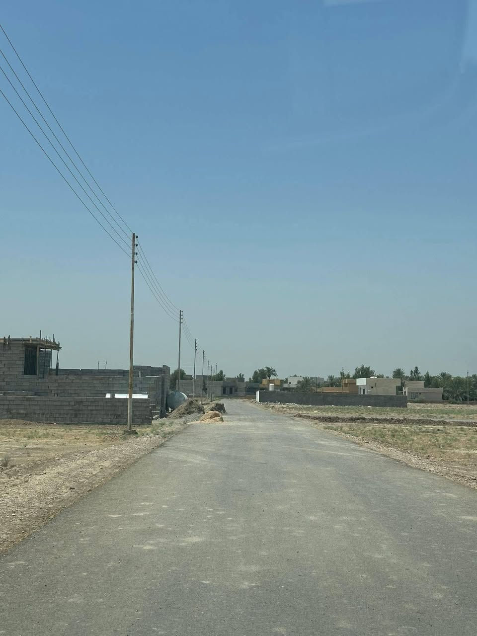 يا الله يوجد دوانم وجه 45نزال 50 ترهم شاليه مزارع يوجد قطع 500م
ديالئ جديده الشط تبعد ٥ دقايق عن شارع بغداد ديالى
كامل لخدمات تبليط مي كهرباء اناره سند25 *********** (***********
