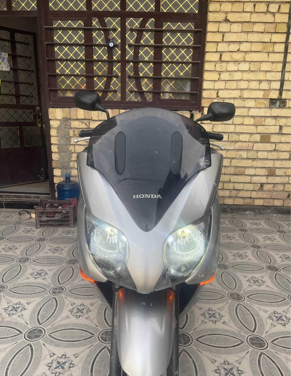 فورزة 010 سبع نمر كير اتو وعادي ويل ذهبي زائد كاميرا وشاشة زائد خوذة وكفوف مع جادر ماشية ٢٠ الف بحالة كير محرك كفالة عامة  المكان بغداد الراشدية ناحية الراشدية سبعة نيسان حي الكوثر   رقم الهاتف *********** بغداد, العراق
