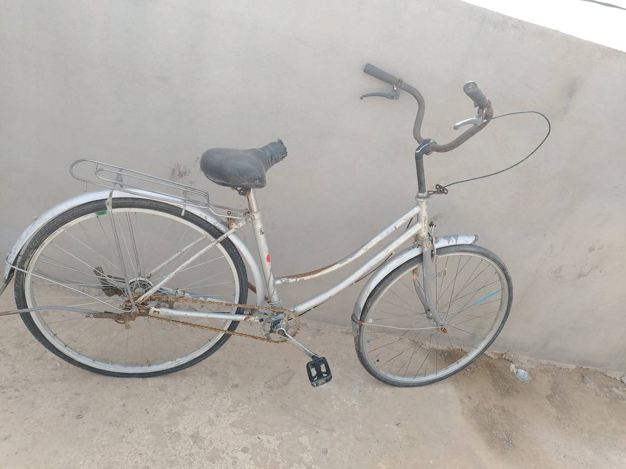 للبيع بويسكل متروك السعر خاص


**إذا كنت صاحب هذا الإعلان وتريد حذفه لأي سبب، رجاءا أرسل رسالة إلى الدعم الفني**