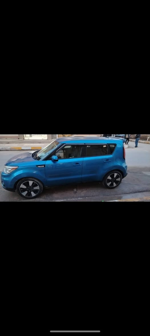 السلام عليكم كيا سول للبيع الموديل ٢٠١٦ رقم بغداد الدولي بأسمي 
أمريكي حادث  خفيف بنيد نفسه مصلح  محرك ٢٠٠ السياره جاهزه للاخير ادامه عامه تخم تاير حداديه 
السعر ١١٨ مع المجال البسيط رقم الهاتف *********** رقم صاحب السياره
